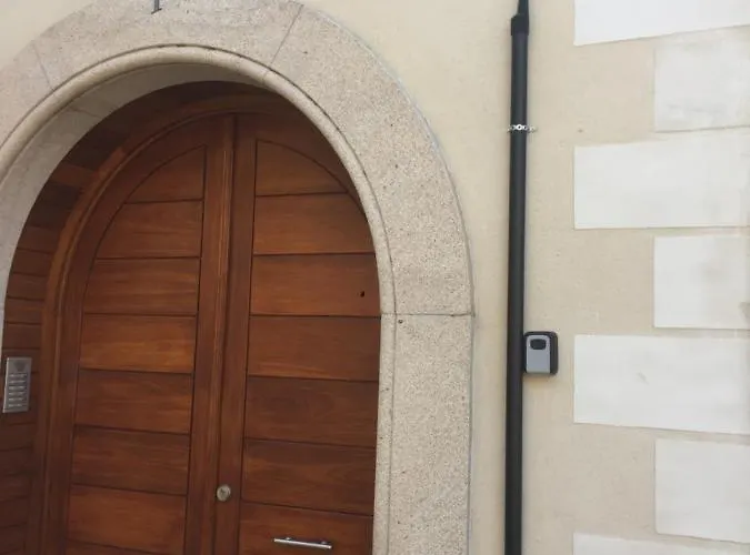 Turisticos Clavero 1 *